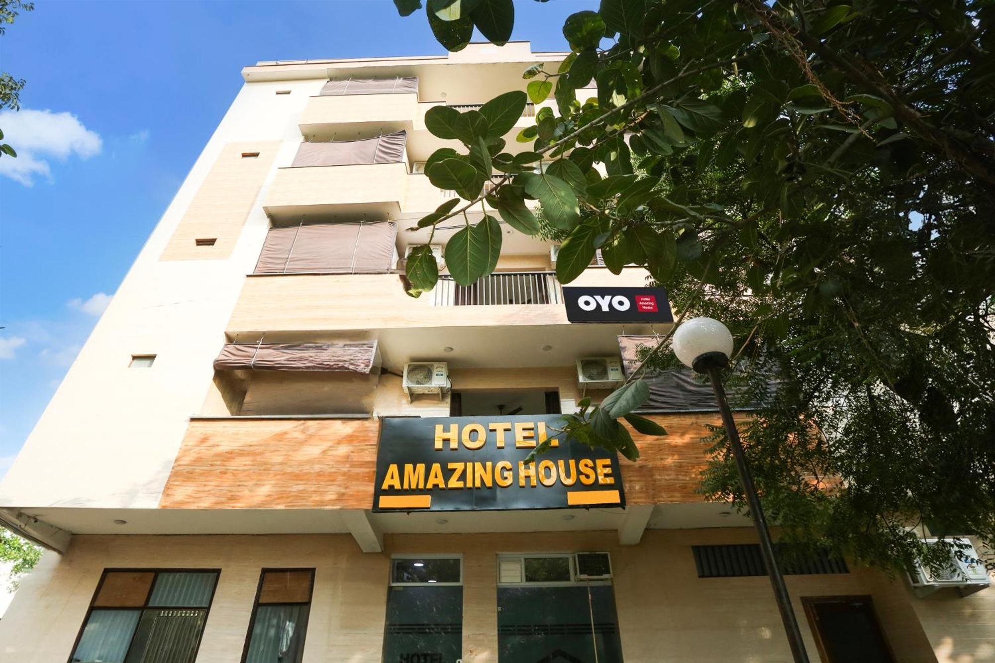 Hotel O 82940 Amazing House New Delhi Exterior photo